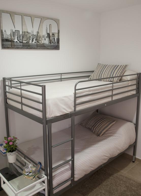Sunnylivings Hotel Севиля Екстериор снимка